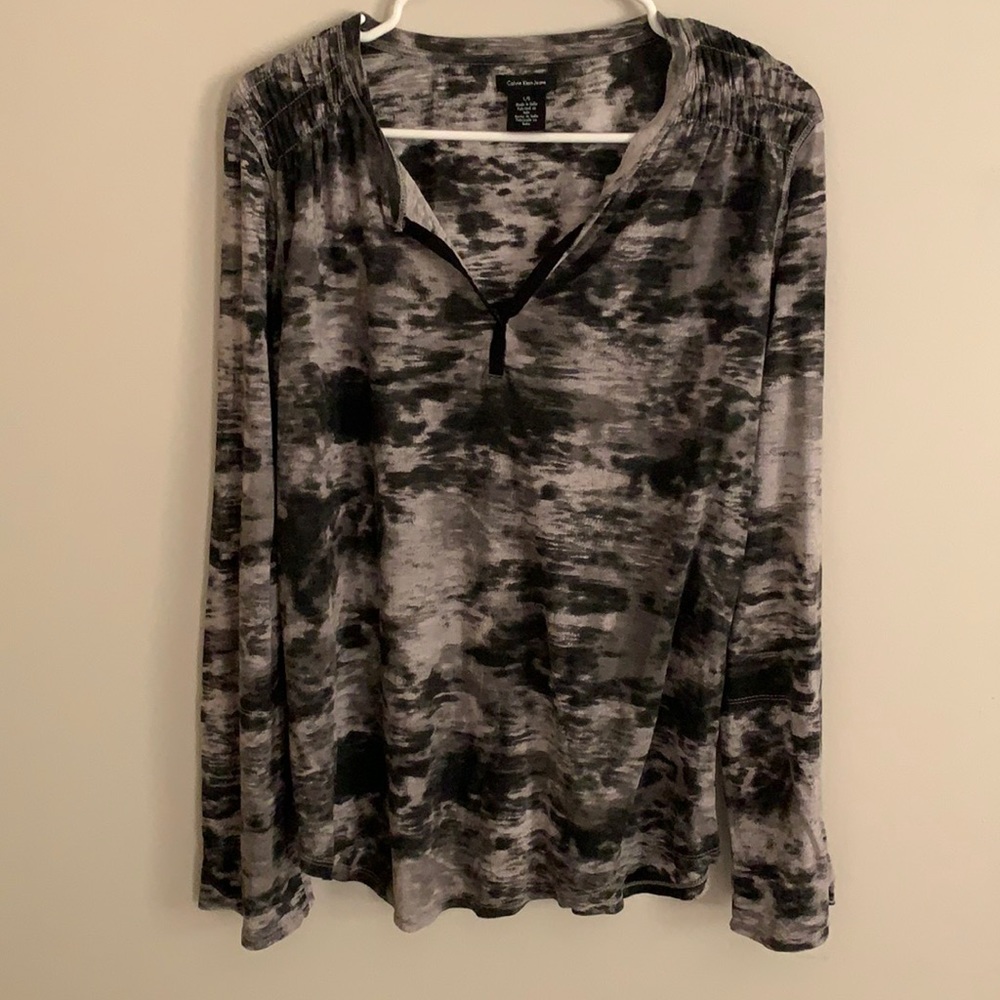 Calvin Klein Long Sleeved Top